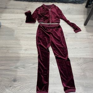 Naked wardrobe velour pant set! 🤍✨
